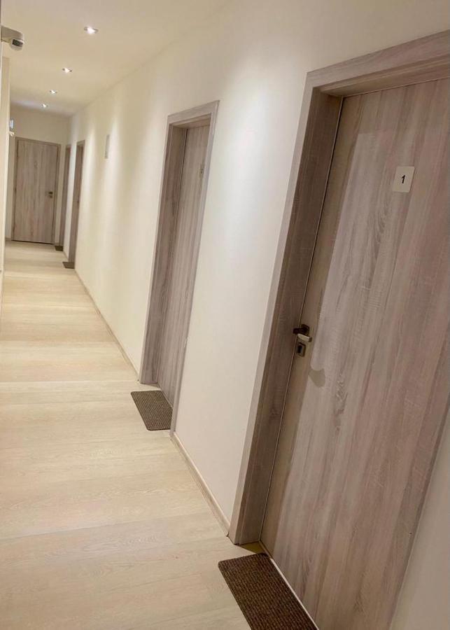 Penzion Na Hradbach Slavkov u Brna Exterior foto